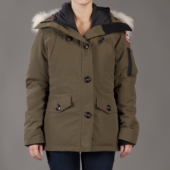 Canada Goose Women's MONTEBELLO Medium - Picture 1 of 5
